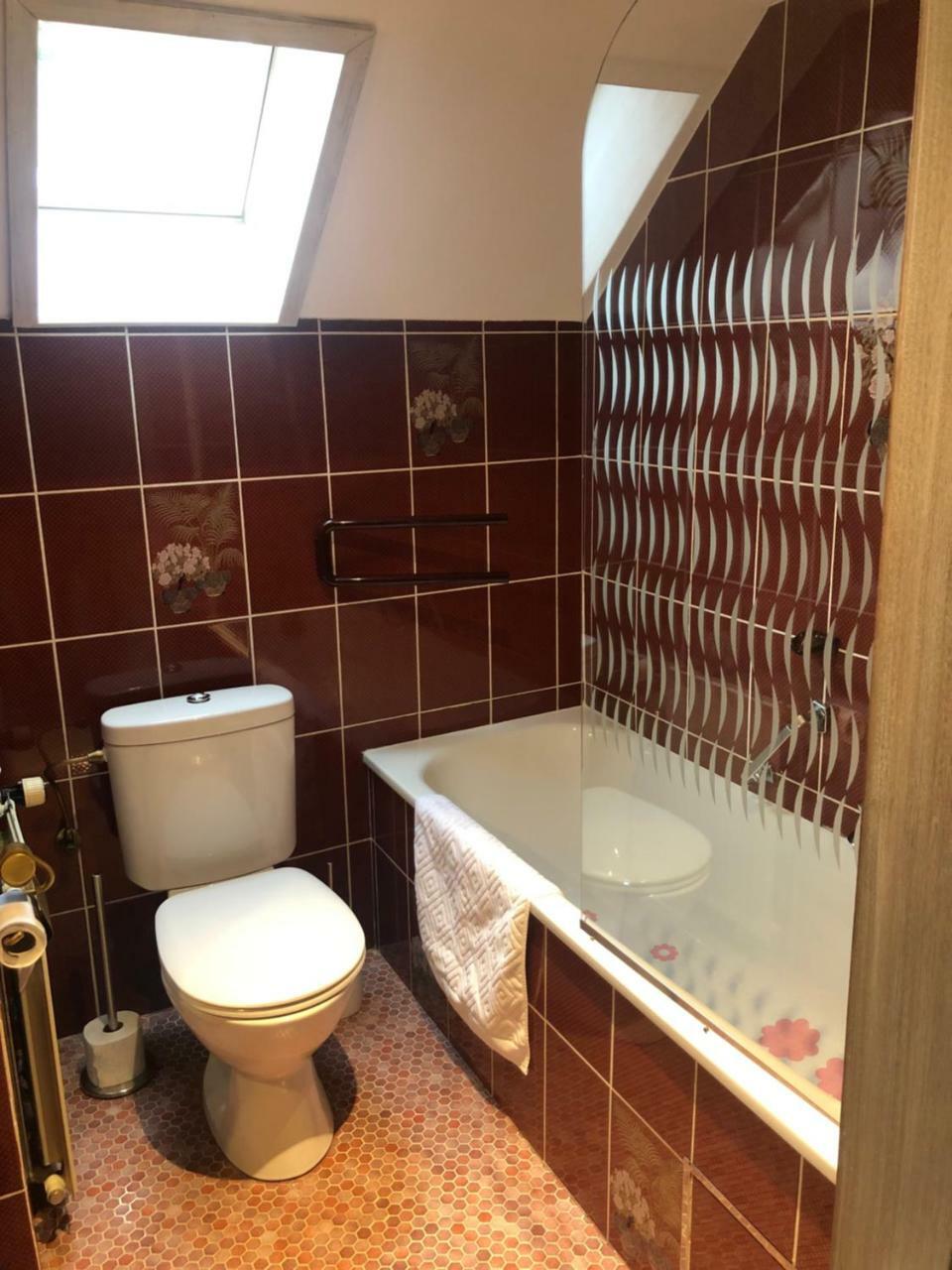 Hostellerie De La Chapelle Малмеди Екстериор снимка